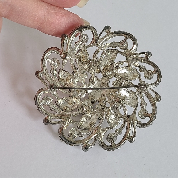 Vintage Large Silver Tone Crystal Rhinestone Flower Statement Brooch Pin - Picture 5 of 5